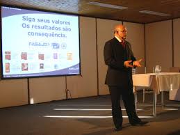 ClaudioNasajon_em_palestra